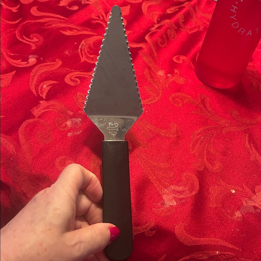 Pampered Chef pie server